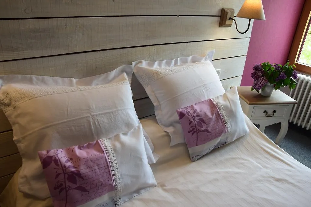 Le Petit Relais Hotel Cales   Cales (Midi-Pyrenees)