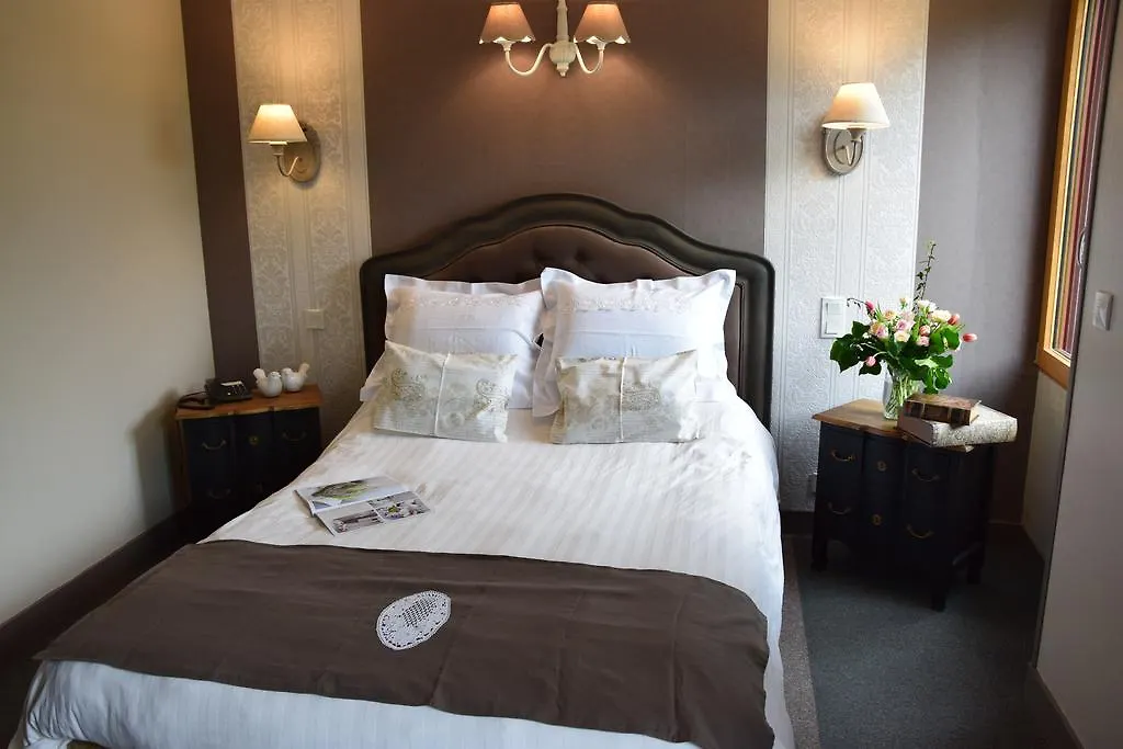 Le Petit Relais Otel Calès 2*,  Fransa