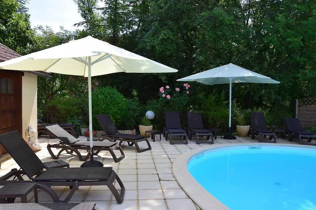 Le Petit Relais Otel Calès